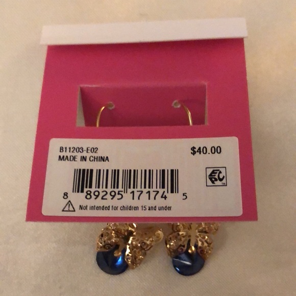 Betsey Johnson Gold Tone Filigree Butterfly With Blue Crystal Drop Earrings NWT - Picture 8 of 9